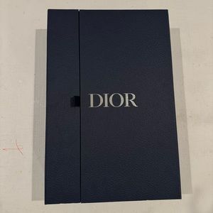 Dior gift box from tshirt